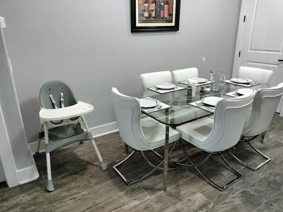 Villa White Rock In Tampa Holiday home