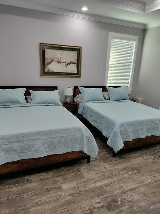Villa White Rock In Tampa